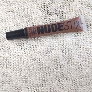 NUDESTIX Magnetic Plush Paints in Tahiti Hottie, 10ml0.33fl oz
